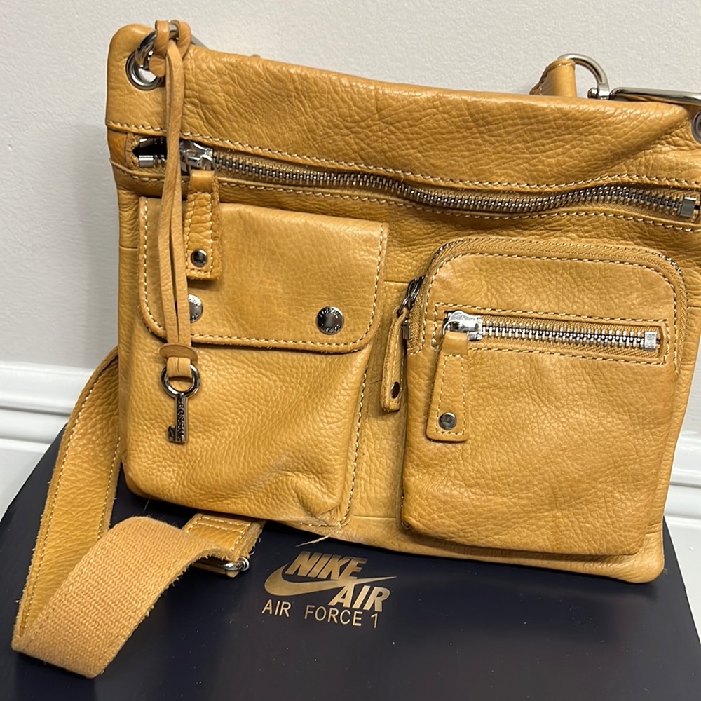 Fossil crossbody